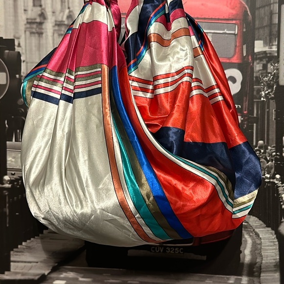 Zara slouchy scarf  bag - Picture 5 of 13